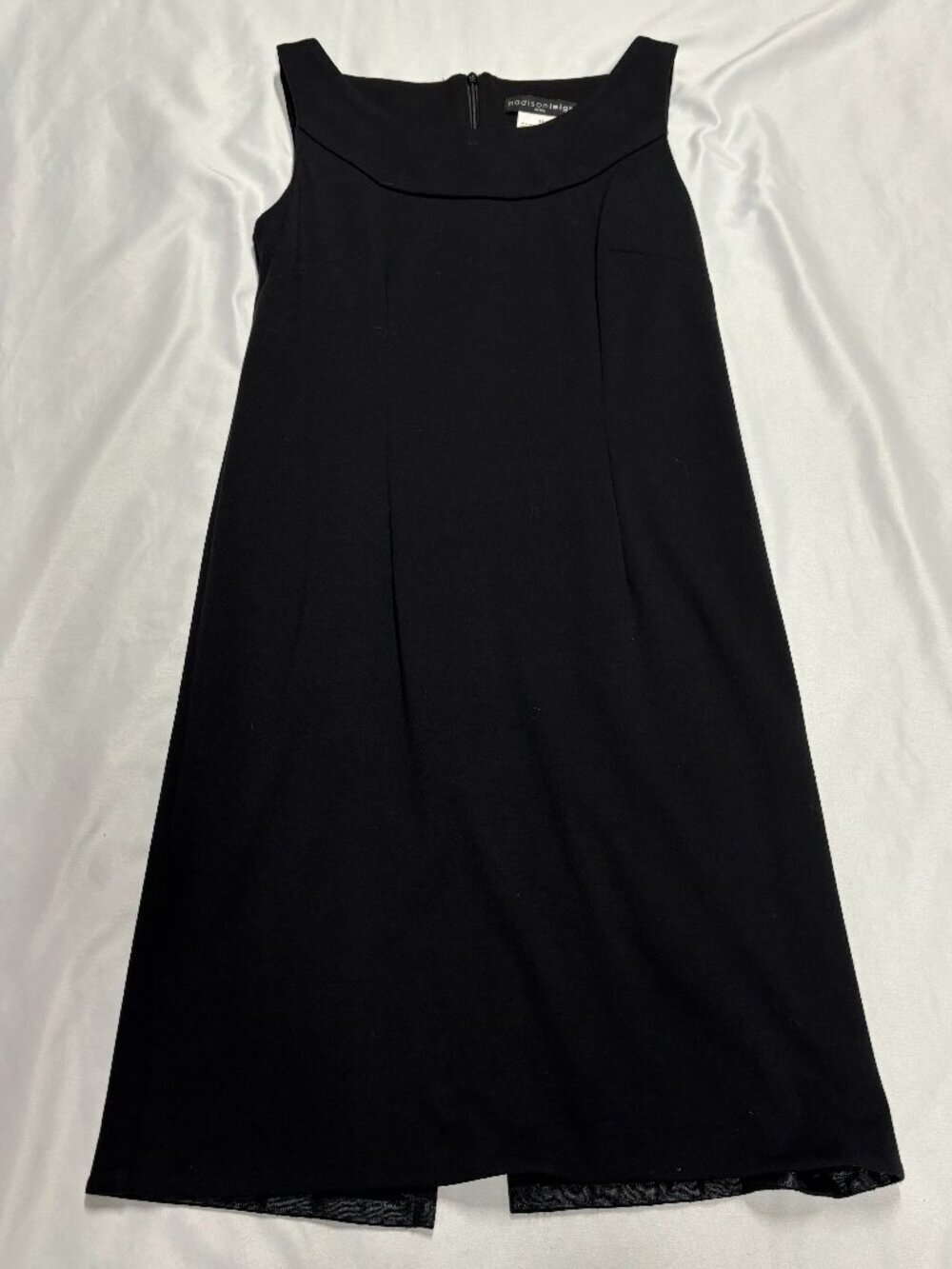 Madison Leigh Black Dress 4P Lot N